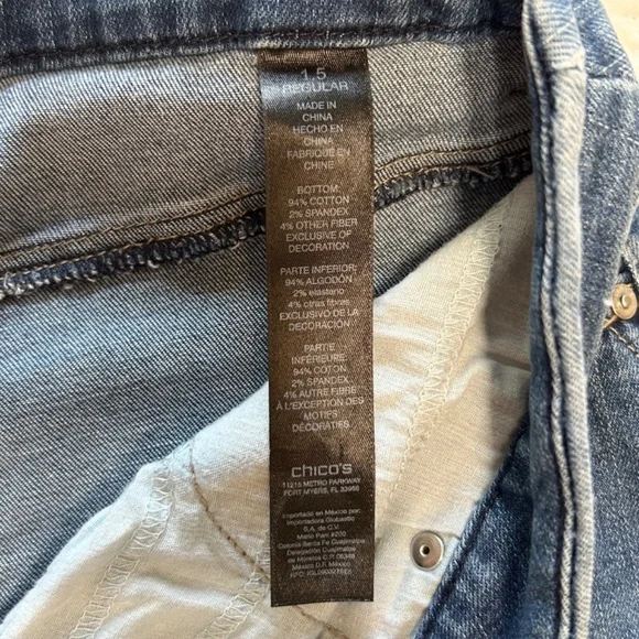 CHICO'S Embroidered Ankle Jeans - So Slimming Girlfriend - Picture 9 of 14